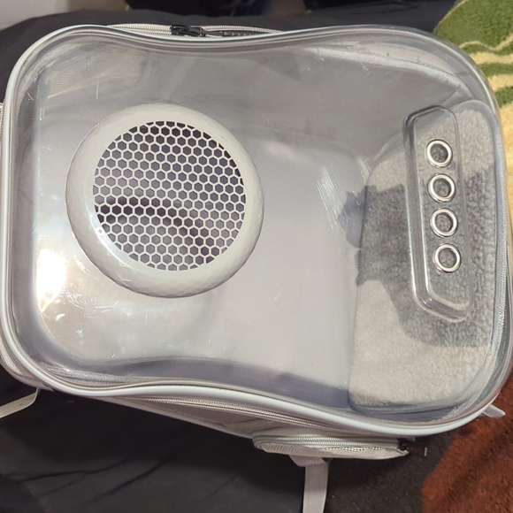 Cat backpack carrier - Picture 2 of 4